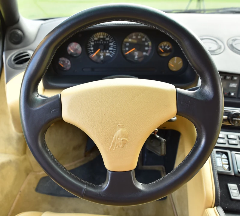 Lamborghini Diablo VT - Image 29 of 31