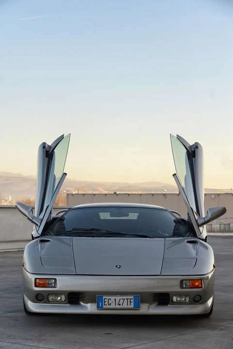 Lamborghini Diablo VT - Image 7 of 25