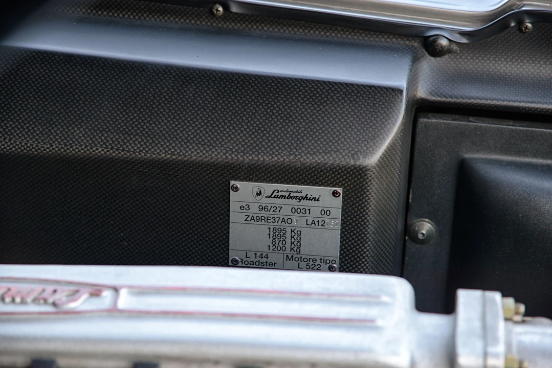 Lamborghini Diablo VT - Image 17 of 25