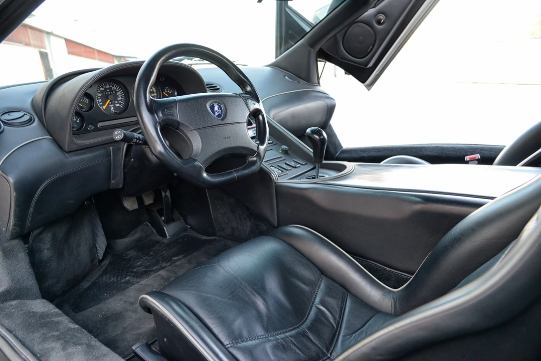 Lamborghini Diablo VT - Image 10 of 25