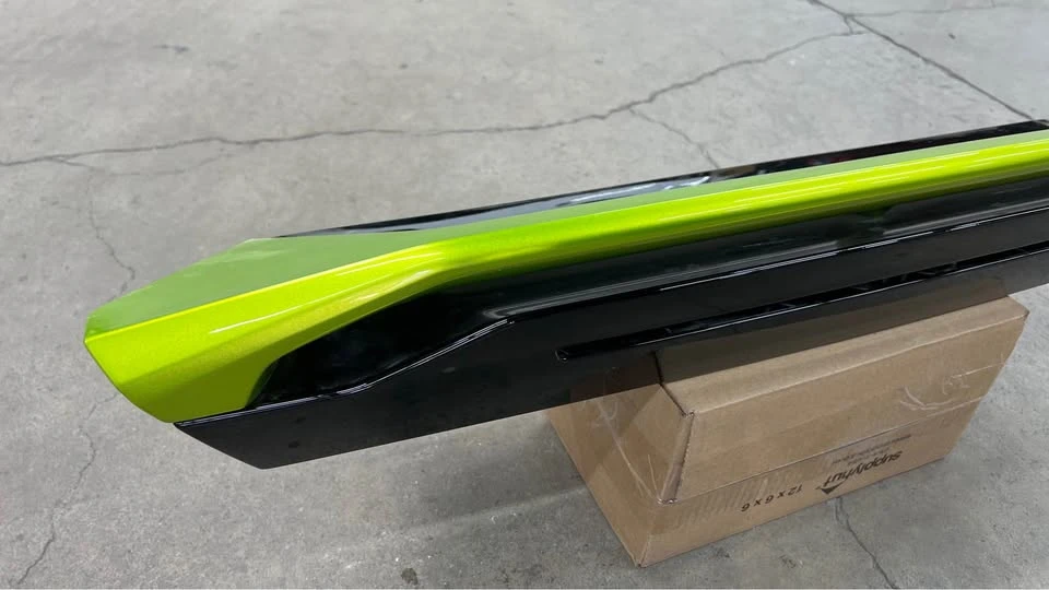 2021 Parts & Memorabilia Bodywork - Image 3 of 10
