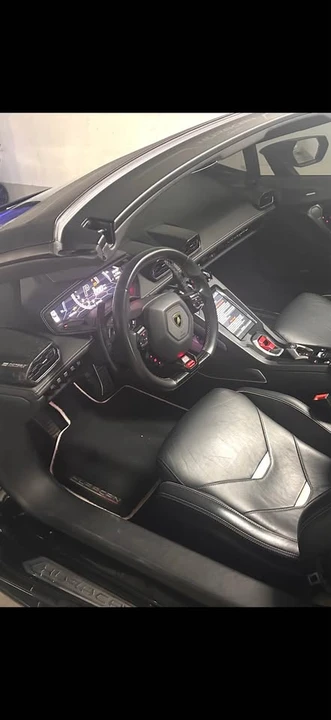 Lamborghini Huracan - Image 9 of 9