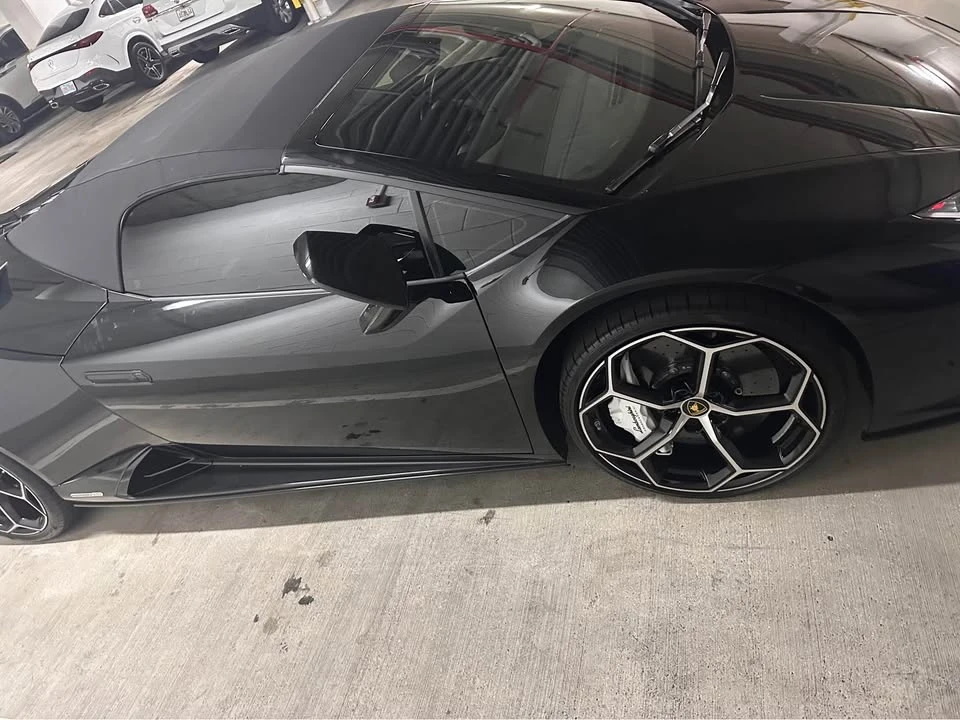 Lamborghini Huracan - Image 8 of 9
