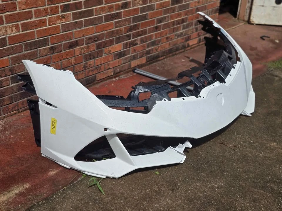 Parts & Memorabilia Bodywork - Image 3 of 6