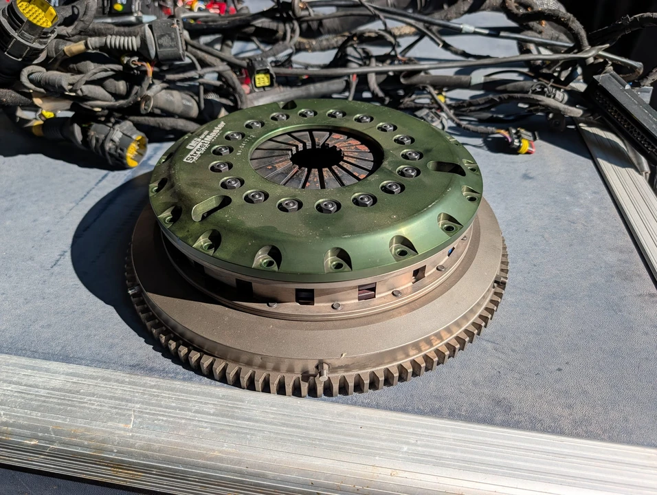 Parts & Memorabilia Engines - Image 22 of 31