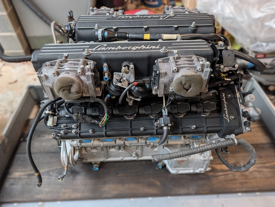Parts & Memorabilia Engines - Image 3 of 31