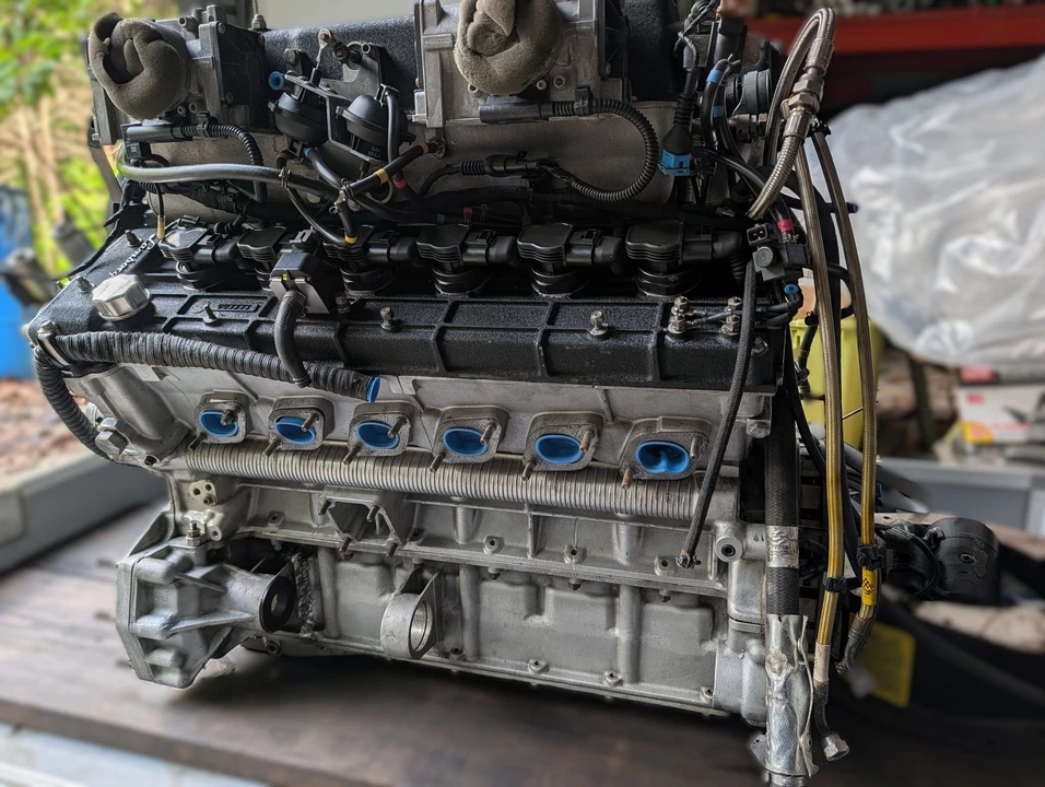 Parts & Memorabilia Engines - Image 8 of 31