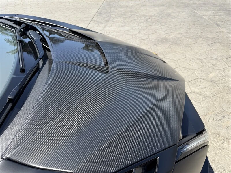 2025 Lamborghini Revuelto - Image 5 of 20