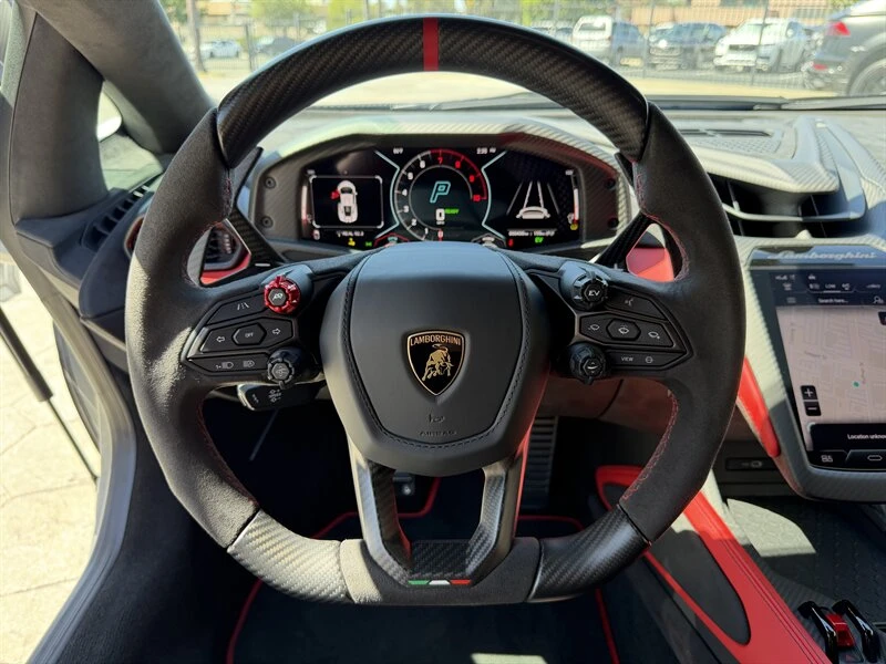 2026 Lamborghini Revuelto - Image 16 of 22