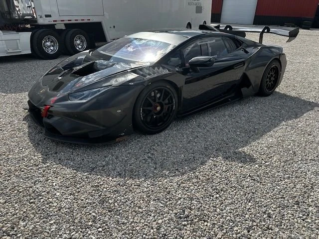 2018 Lamborghini Huracan LP640-4 Performante - Image 4 of 15