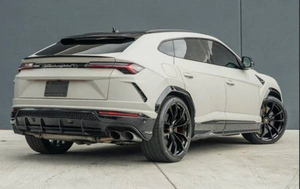 2019 Lamborghini Urus - Image 16 of 19