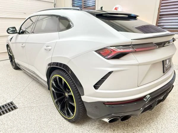 2019 Lamborghini Urus - Image 5 of 19