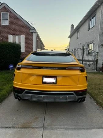 2019 Lamborghini Urus - Image 6 of 21