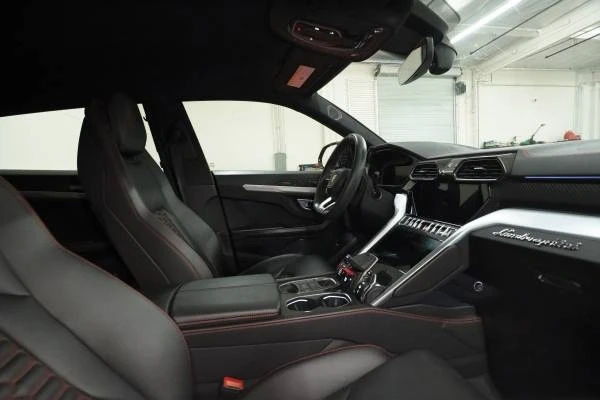 2020 Lamborghini Urus - Image 7 of 14