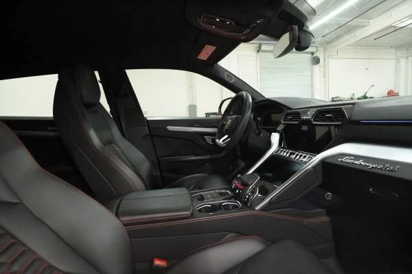 2020 Lamborghini Urus - Image 3 of 13