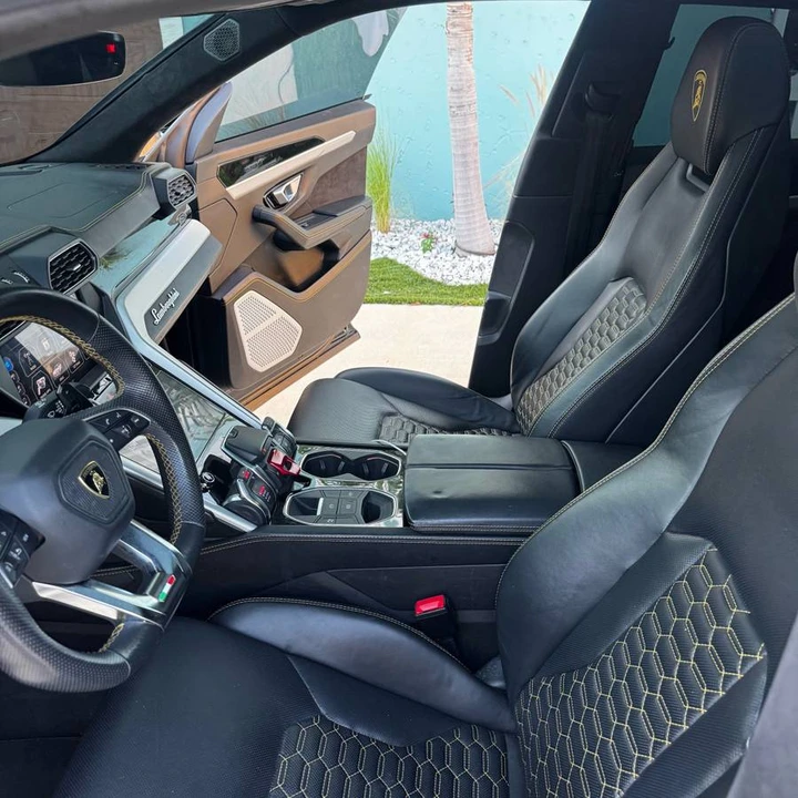 2019 Lamborghini Urus - Image 10 of 15