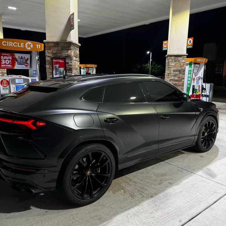 2019 Lamborghini Urus - Image 5 of 8