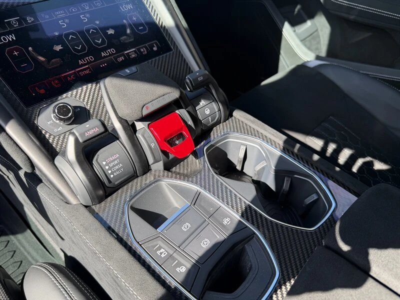 2024 Lamborghini Urus SE - Image 20 of 23