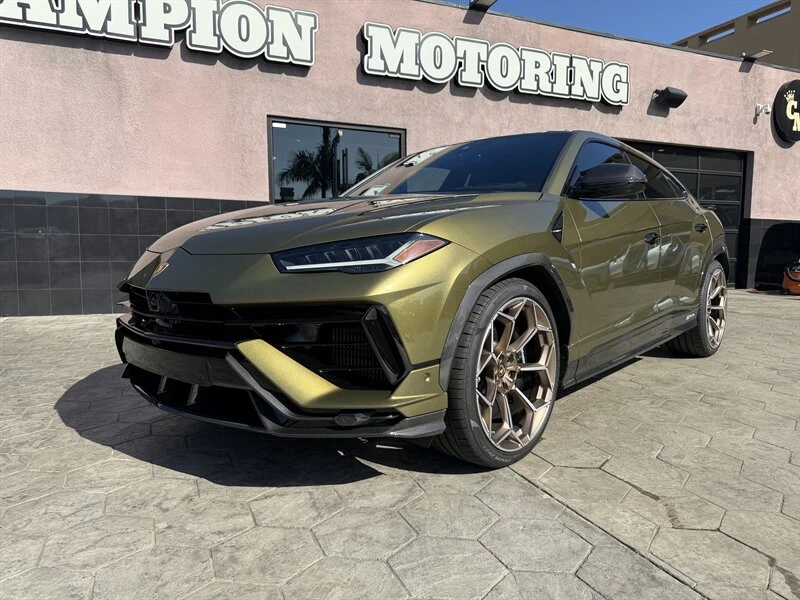 2024 Lamborghini Urus SE - Image 2 of 23