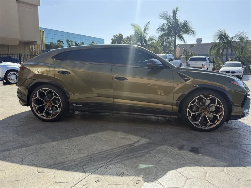 2024 Lamborghini Urus SE - Image 6 of 23