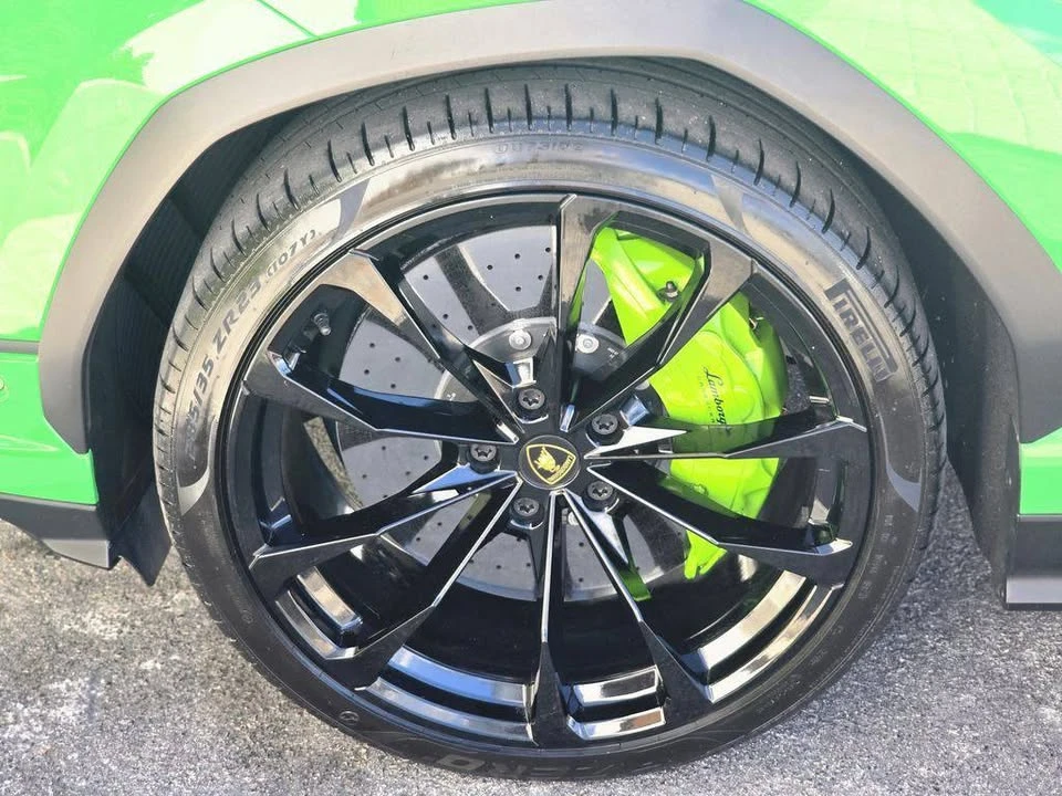2024 Lamborghini Urus S - Image 6 of 11