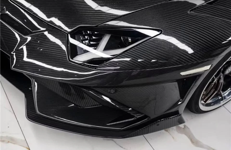 2011 Lamborghini Aventador LP700-4 - Image 2 of 4