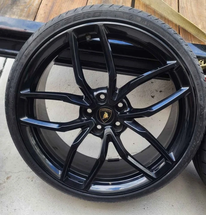 Parts & Memorabilia Wheels - Image 3 of 10
