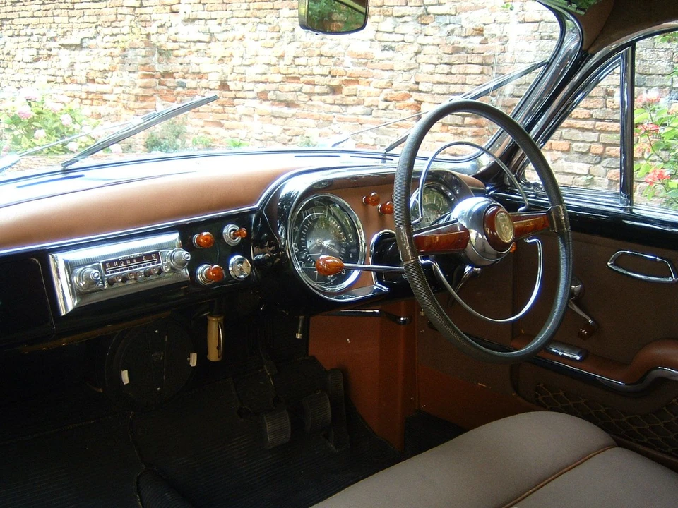 Lancia Aurelia - Image 11 of 13