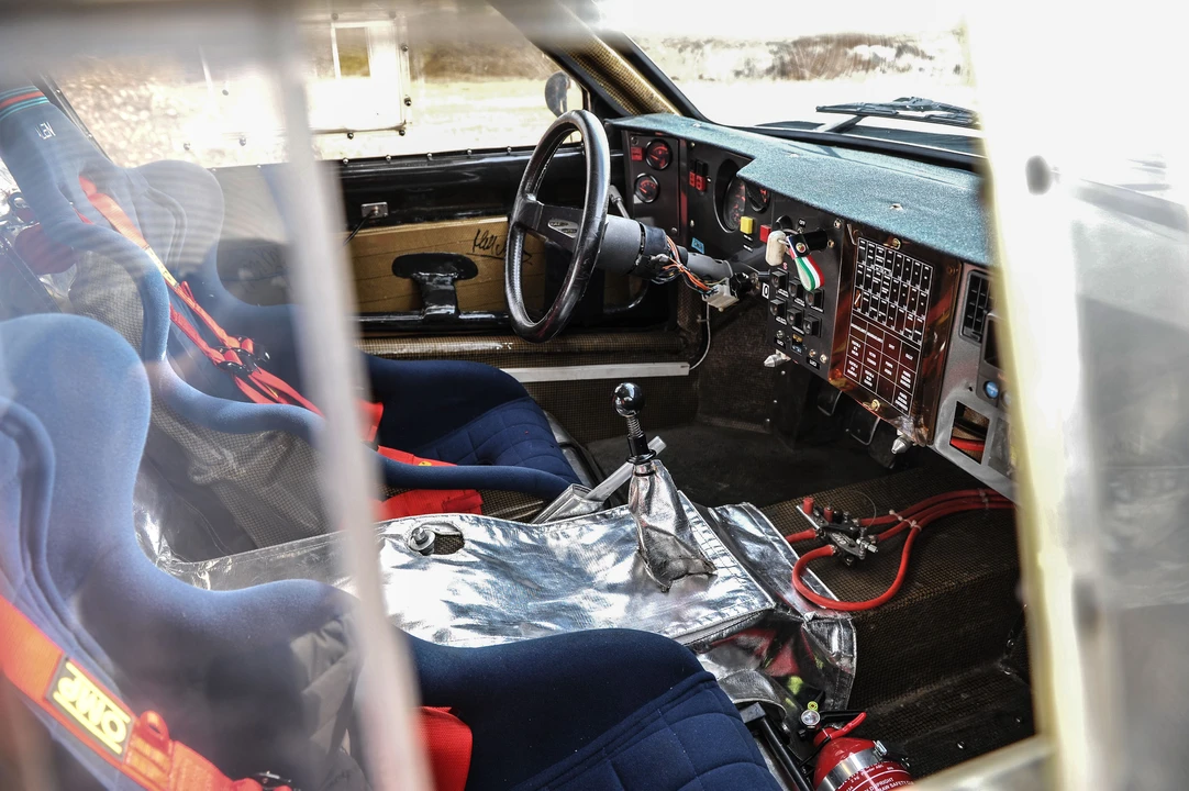 Lancia Delta 1st Gen - Image 29 of 31