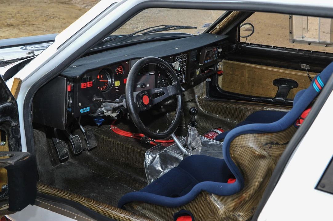 Lancia Delta 1st Gen - Image 21 of 31