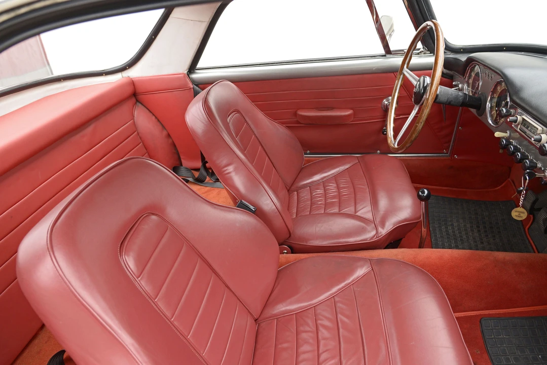 Lancia Flaminia - Image 6 of 26