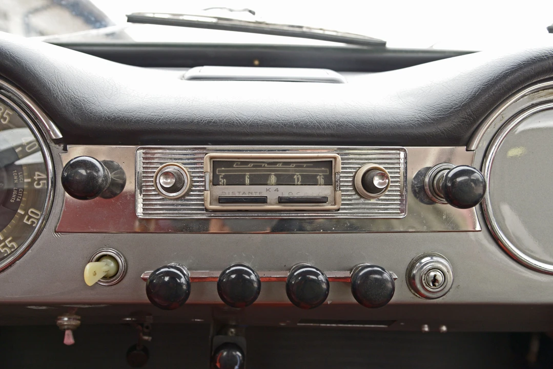 Lancia Flaminia - Image 7 of 26