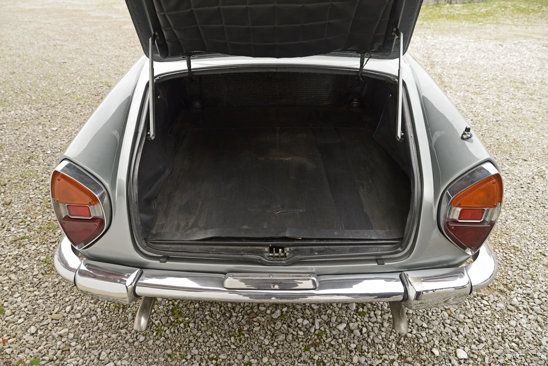 Lancia Flaminia - Image 21 of 26