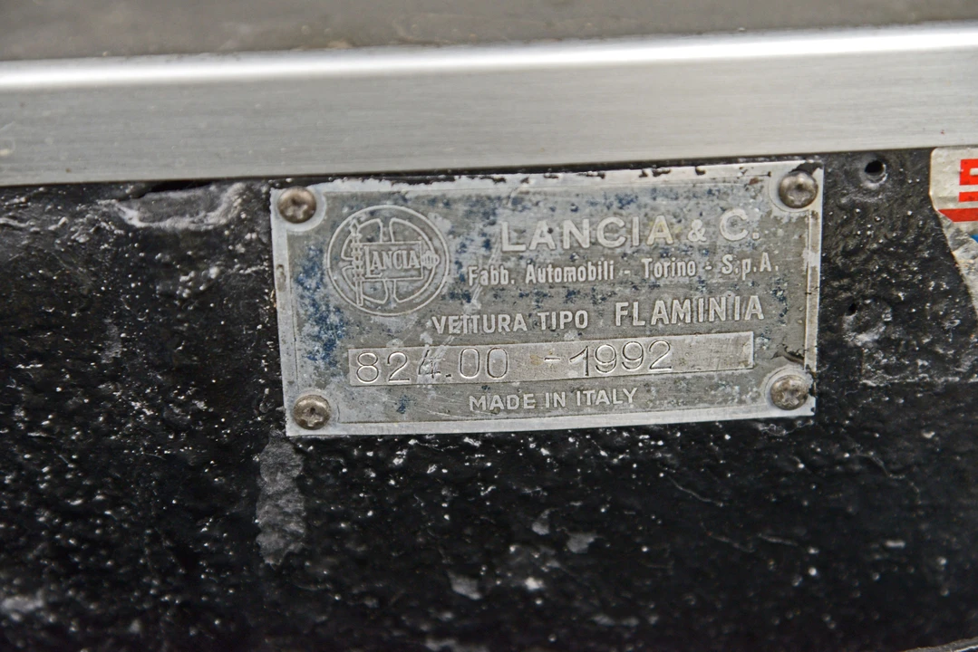 Lancia Flaminia - Image 15 of 26