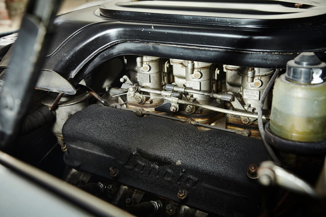 Lancia Flaminia - Image 9 of 11