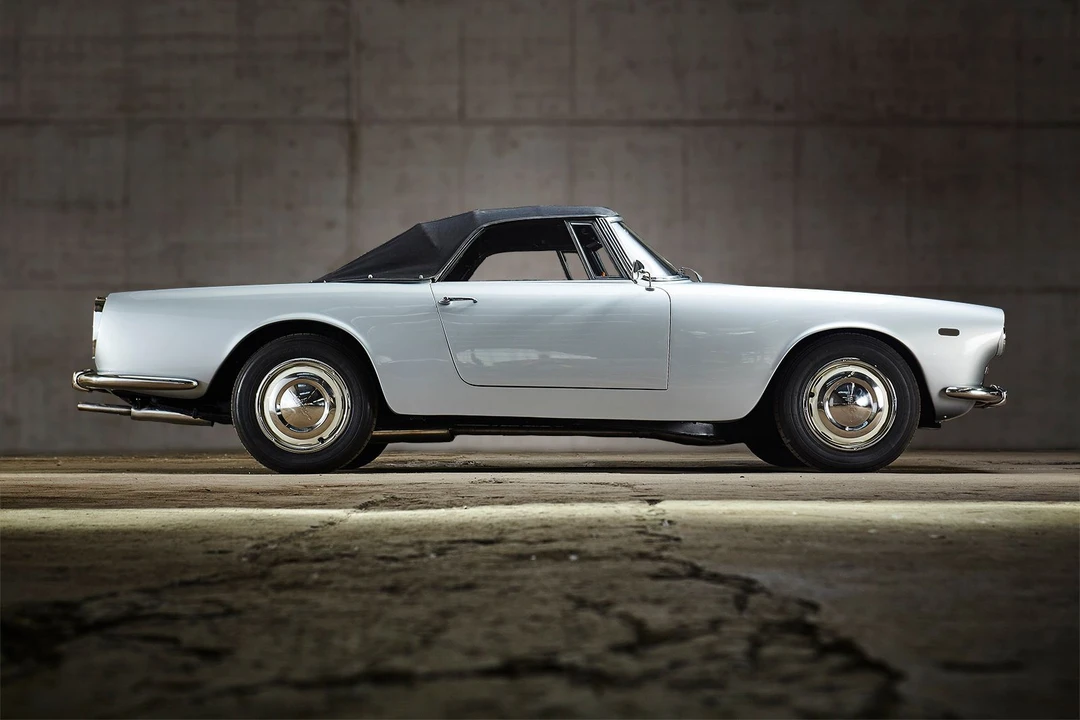 Lancia Flaminia - Image 3 of 11