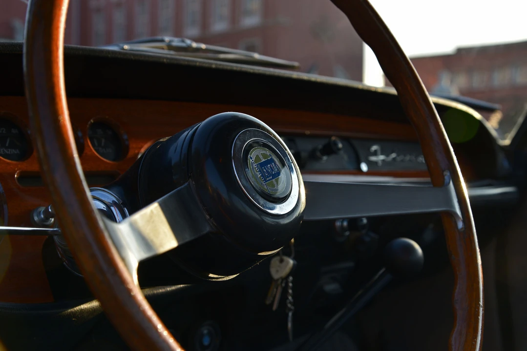 Lancia Fulvia - Image 9 of 27