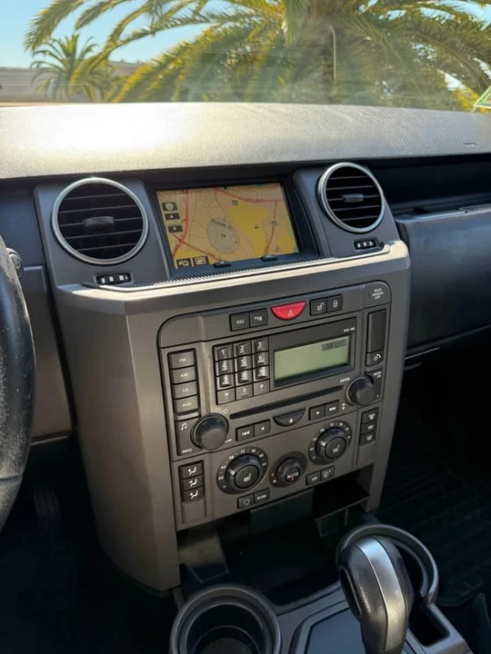 2006 Land Rover Discovery 3rd Gen - Image 10 of 10
