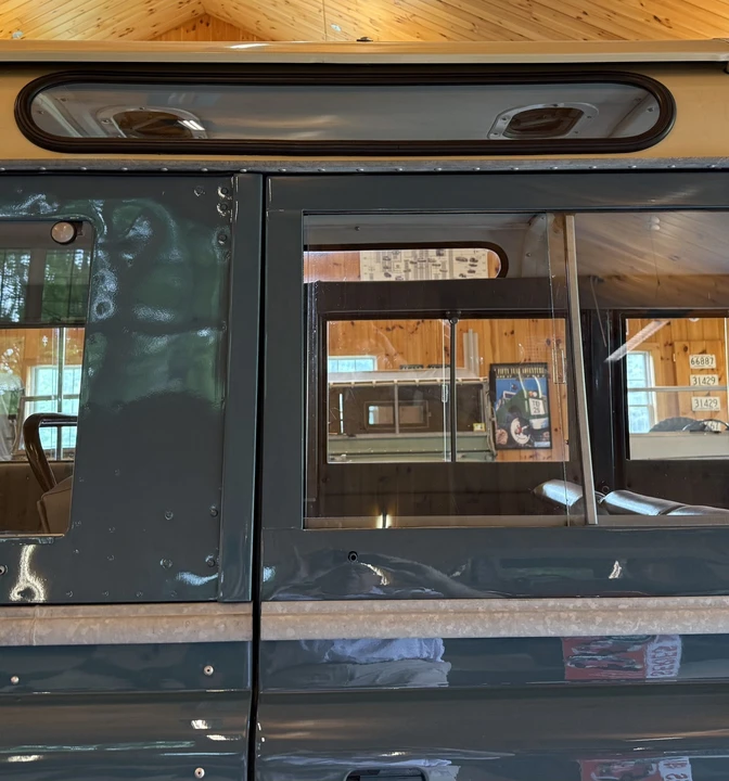 Land Rover Series II/IIA 109 - Image 28 of 31