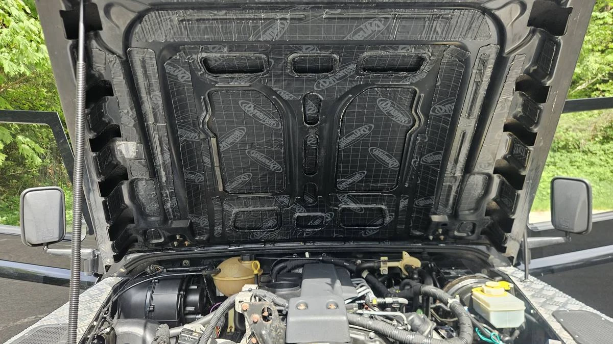 2007 Land Rover Defender 110 - Image 7 of 14