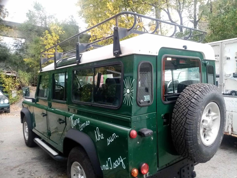 2003 Land Rover Defender 110 - Image 2 of 19
