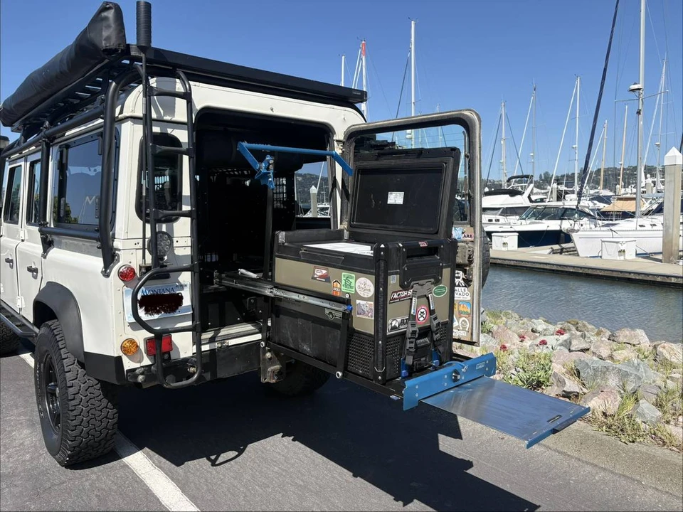 1992 Land Rover Defender 110 - Image 3 of 6