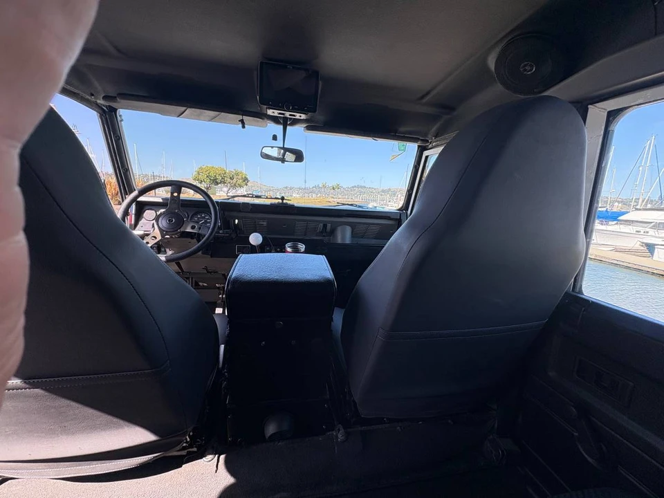 1992 Land Rover Defender 110 - Image 6 of 6