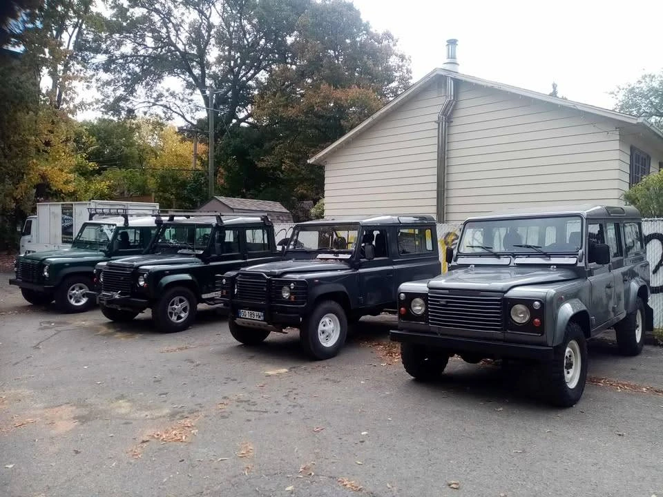 2002 Land Rover Defender 110 - Image 8 of 20