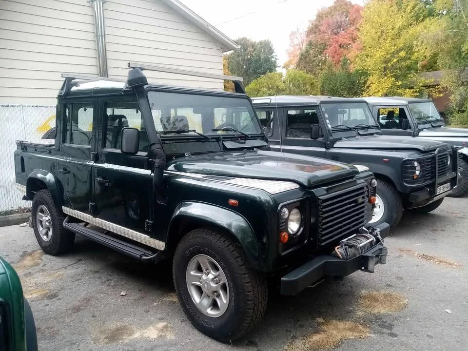 2002 Land Rover Defender 110 - Image 7 of 20