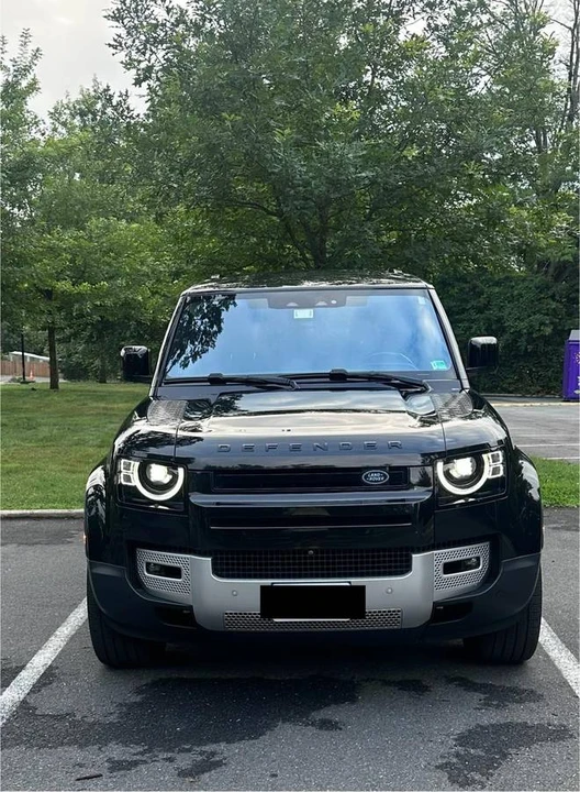 2020 Land Rover Defender L663 - Image 2 of 15