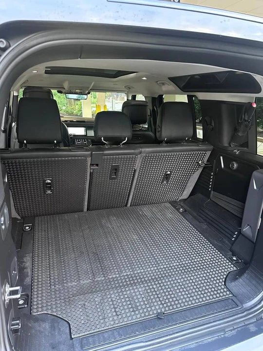 2020 Land Rover Defender L663 - Image 13 of 15