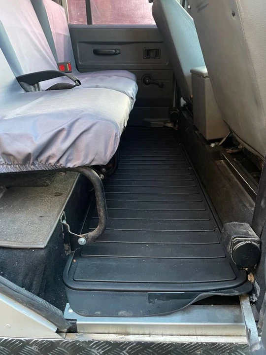 1991 Land Rover Defender 110 - Image 19 of 20