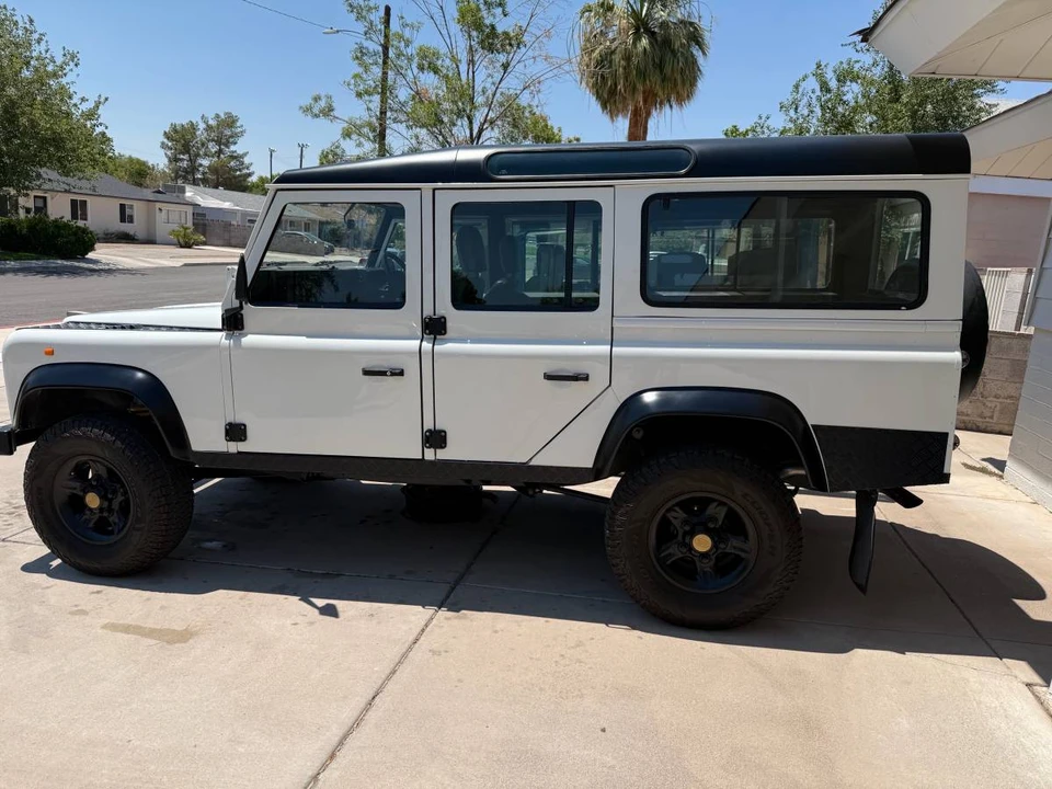 1989 Land Rover Defender 110 - Image 3 of 13