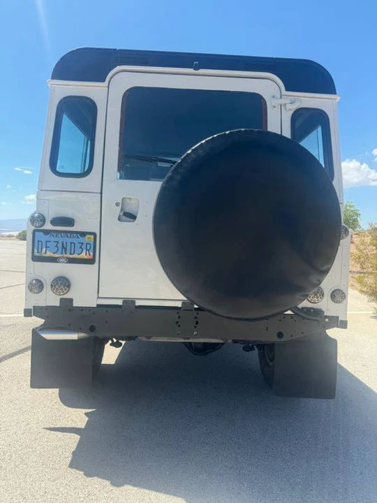 1989 Land Rover Defender 110 - Image 7 of 13